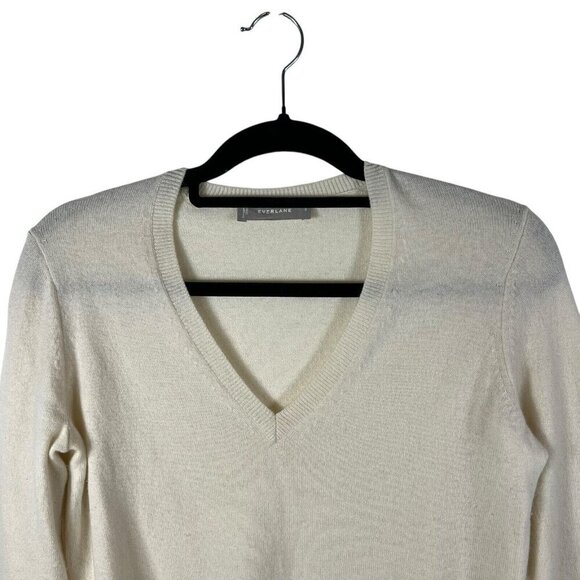 Everlane Womens Small 100% Cashmere V-Neck Sweater Beige Quiet Luxury Minimalist - Picture 2 of 11